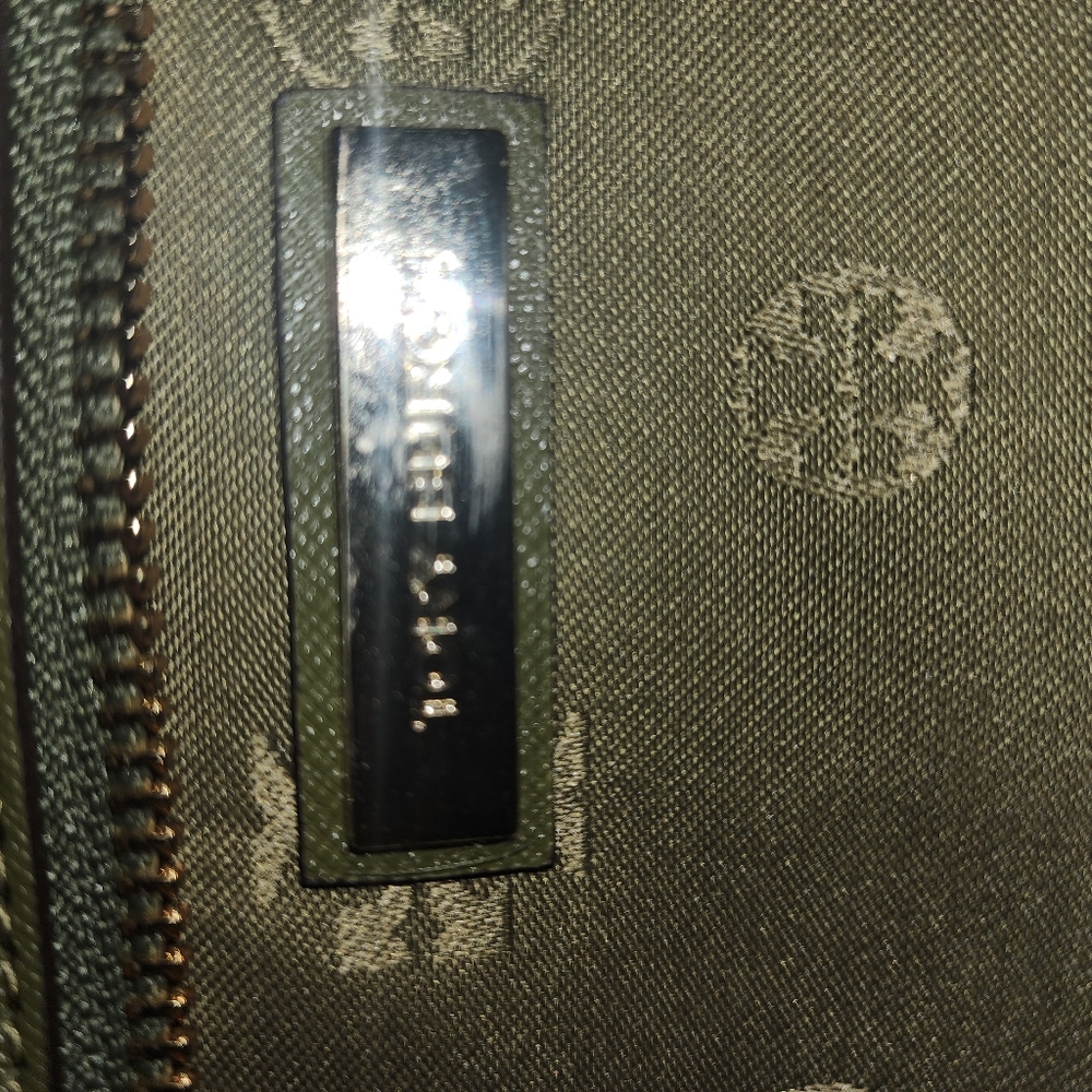 Large Tory Burch Saffiano Tote Bag (Olive) - Picture 8 of 9